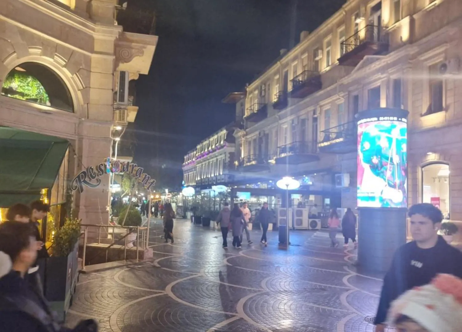 Gold Apartment Nizami Stret Baku