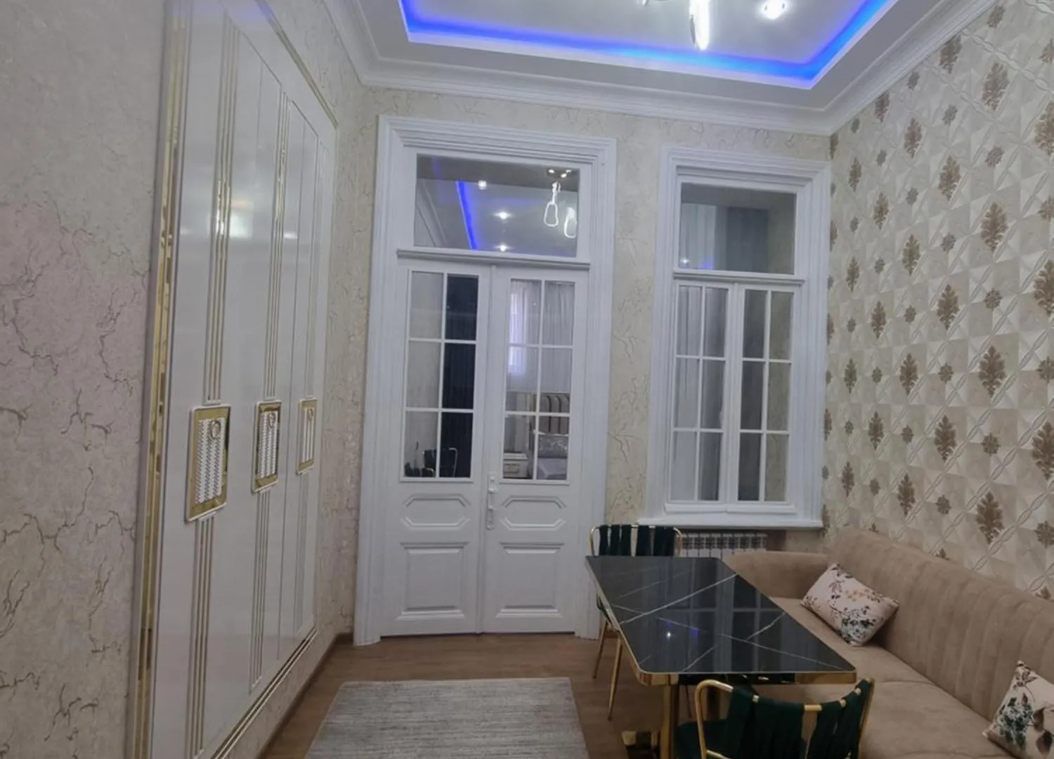 Gold Apartment Nizami Stret Baku
